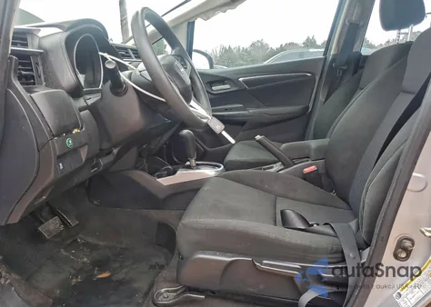 2018 Honda Fit Lx из США, поврежденный, VIN 3HGGK5H42JM735432